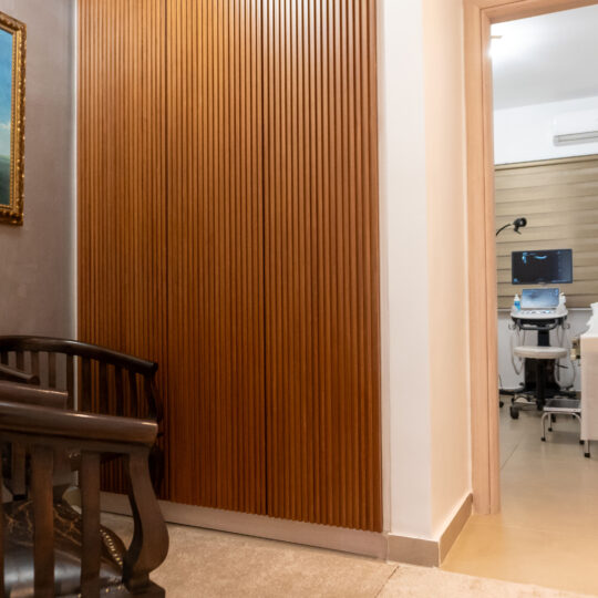 Νικόλαος Γ. Μαργέτης | Ειδικός Γαστρεντερολόγος | Κλείστε ραντεβου